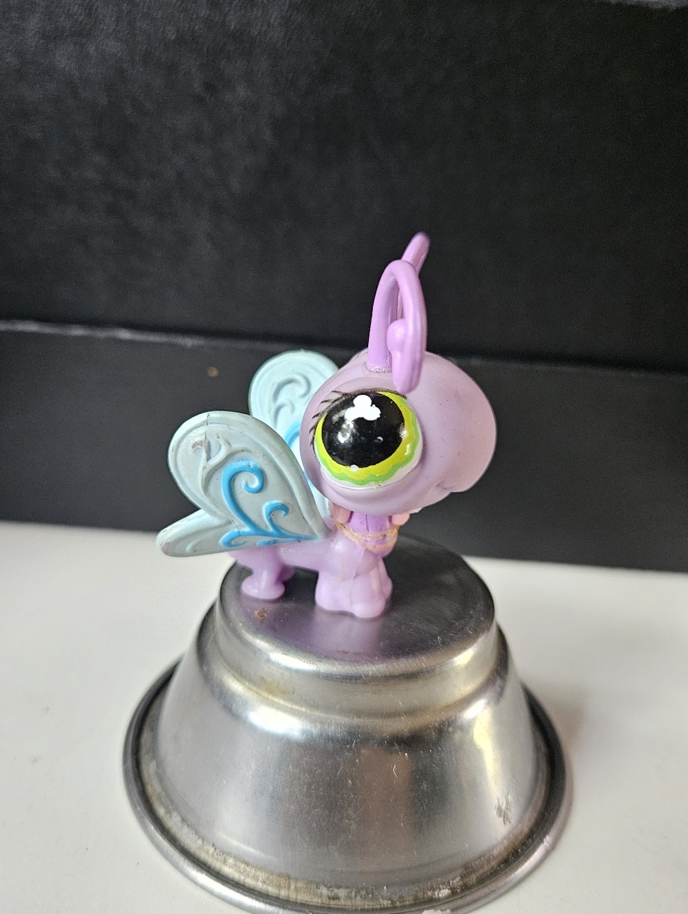 LPS Authentic Littlest Pet Shop #478‎ Purple Butterfly Blue Wings Green Eyes